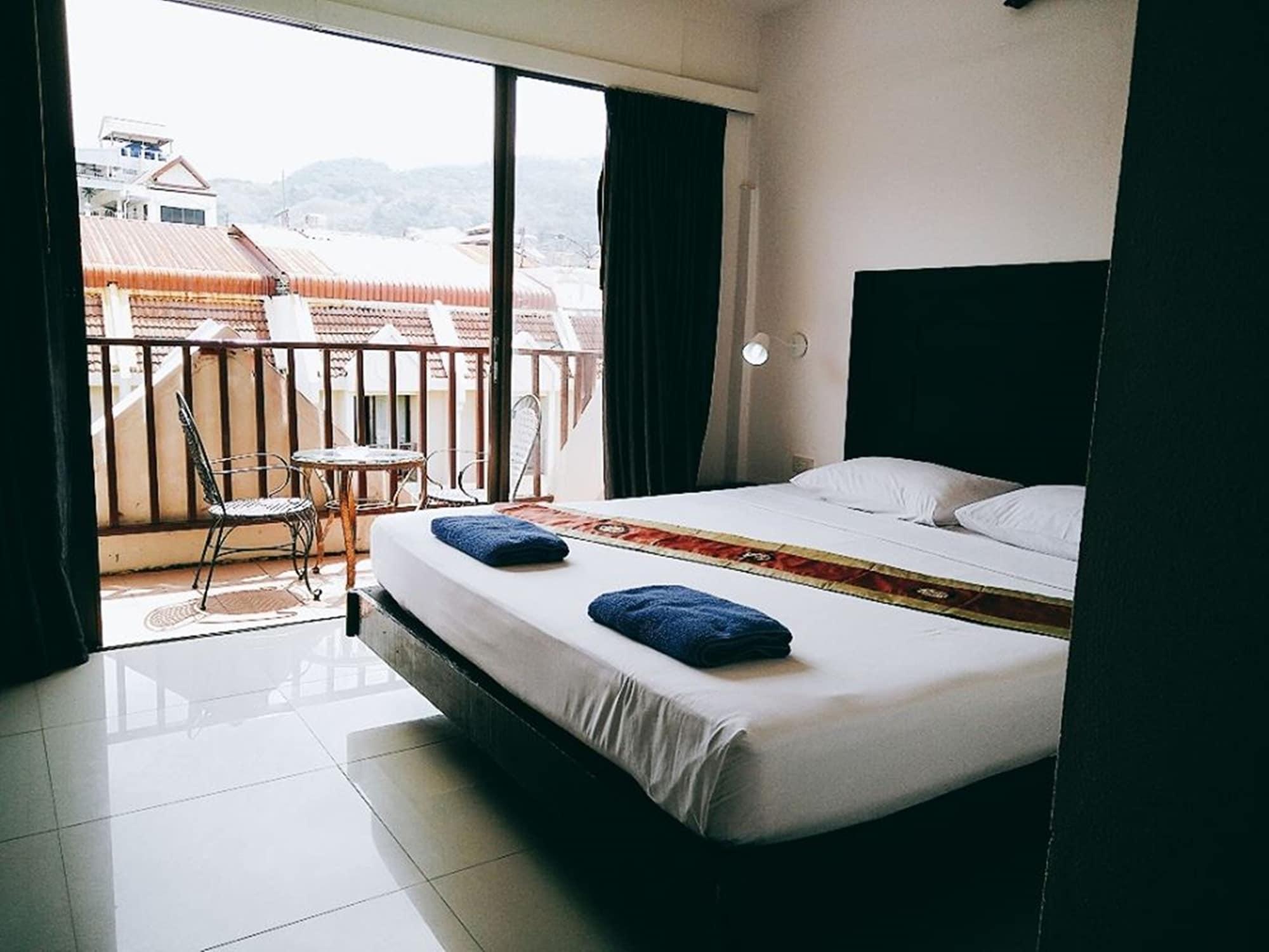 Boomerang Inn Phuket Exterior foto