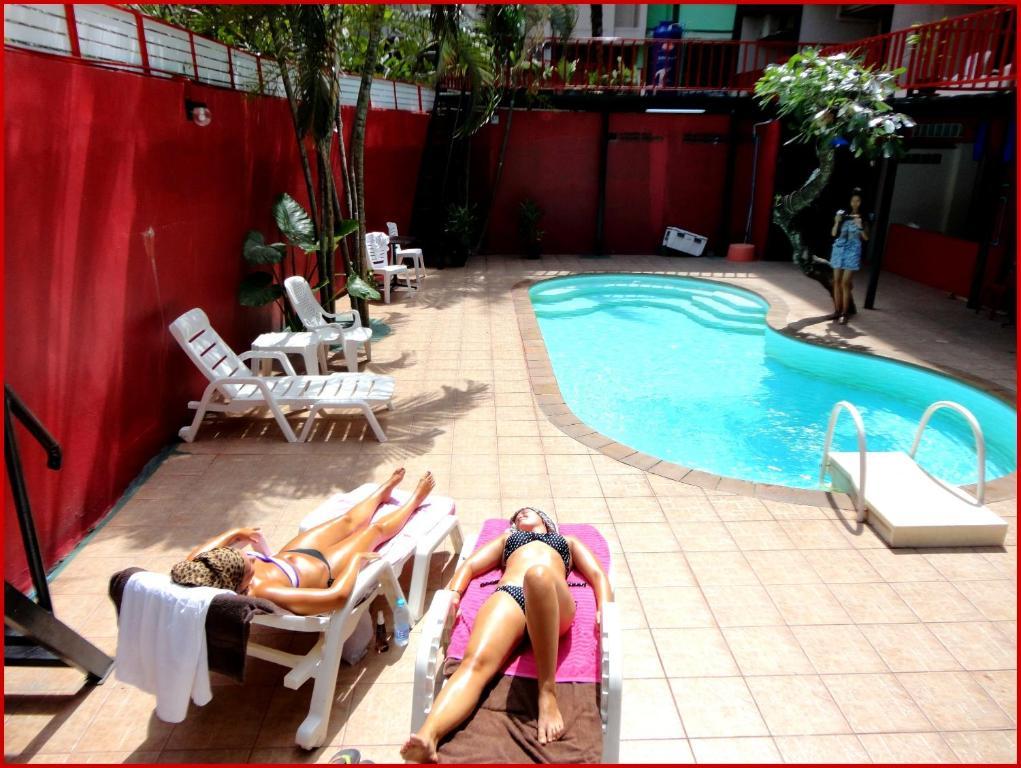 Boomerang Inn Phuket Exterior foto