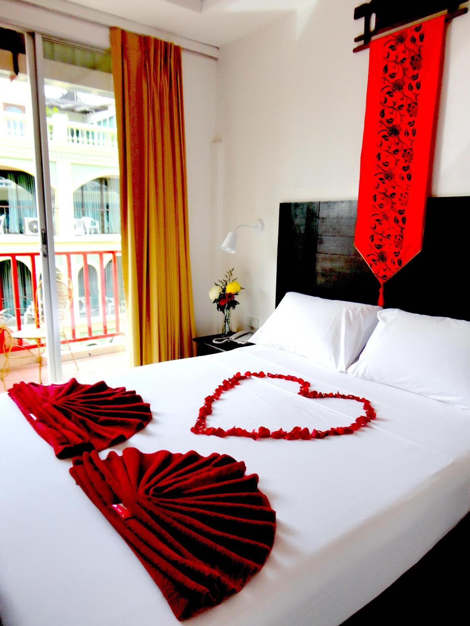 Boomerang Inn Phuket Exterior foto