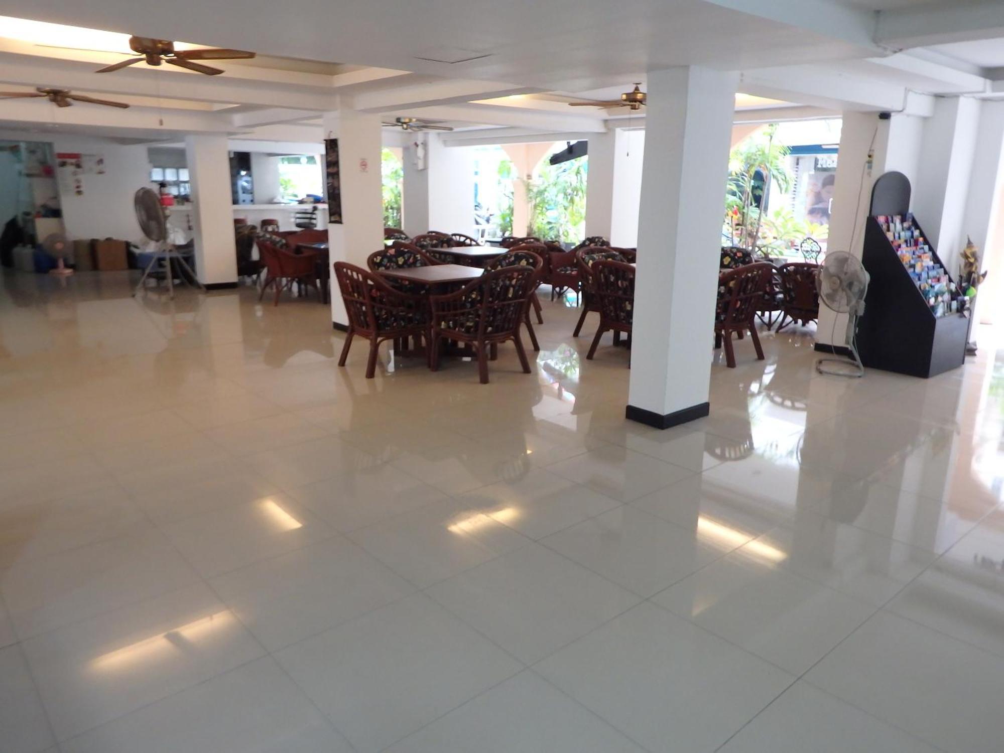 Boomerang Inn Phuket Exterior foto