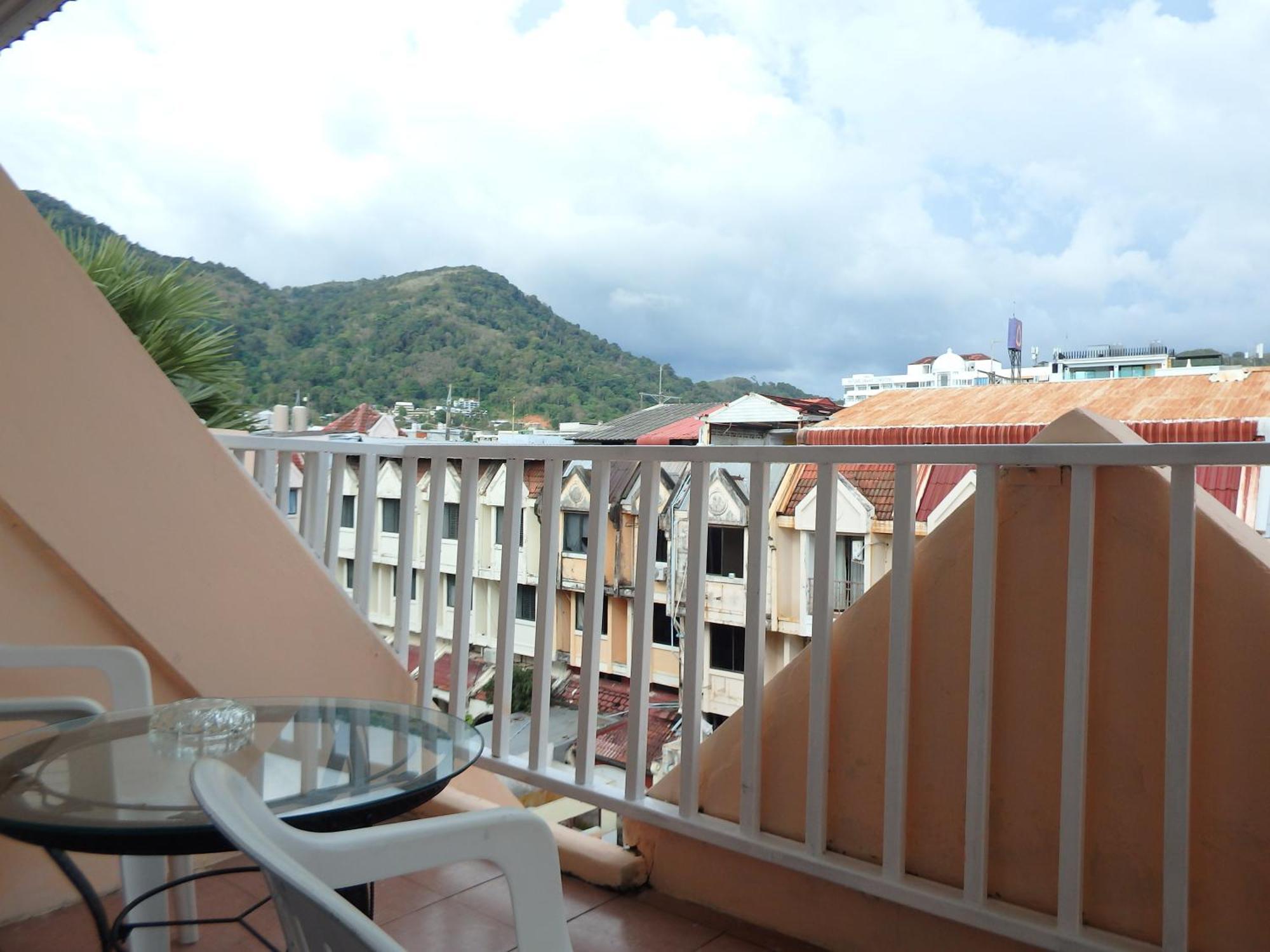 Boomerang Inn Phuket Exterior foto